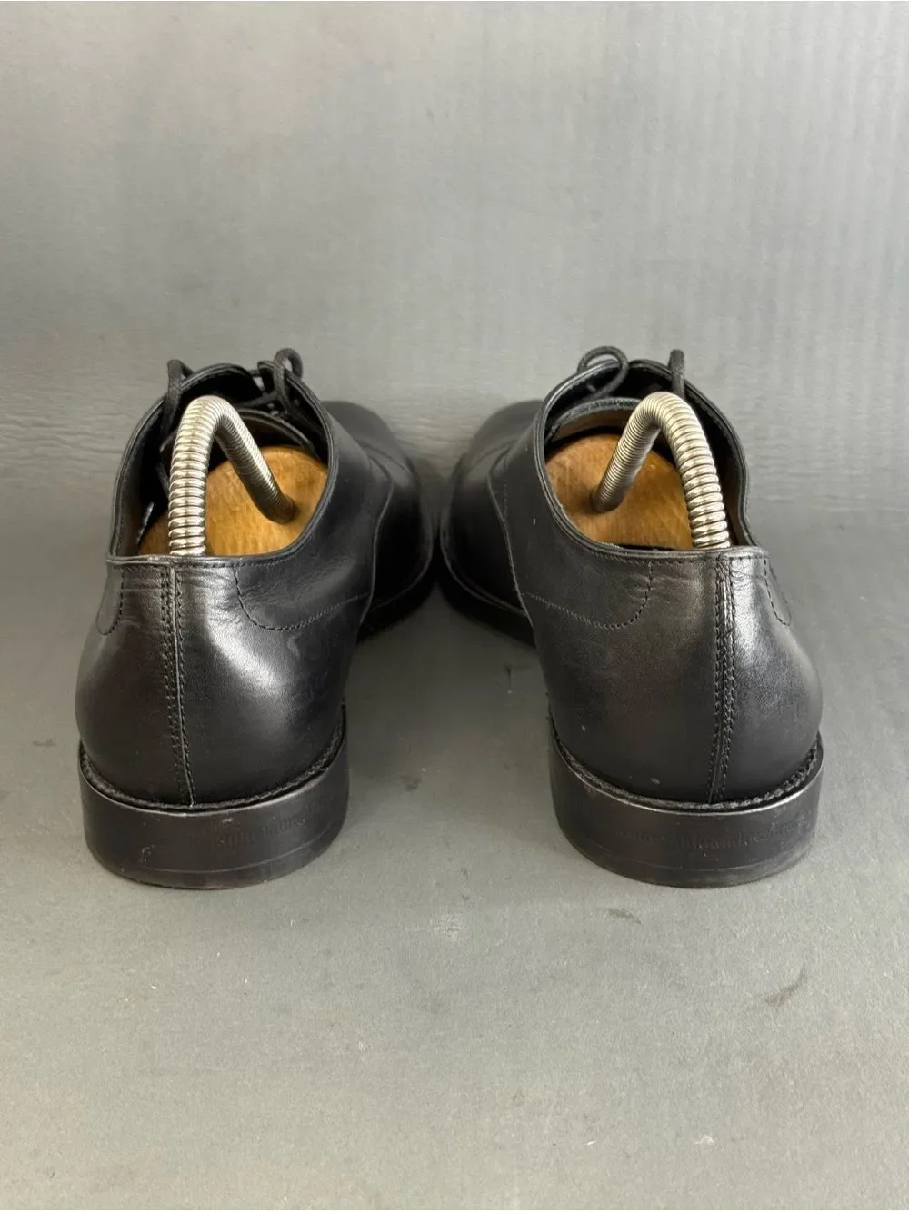 Tod's black leather oxford dress shoes men’s size 7.5
